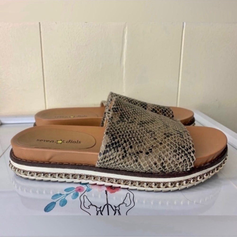 Seven Dials Snake Print Slides / Sandals Size 7